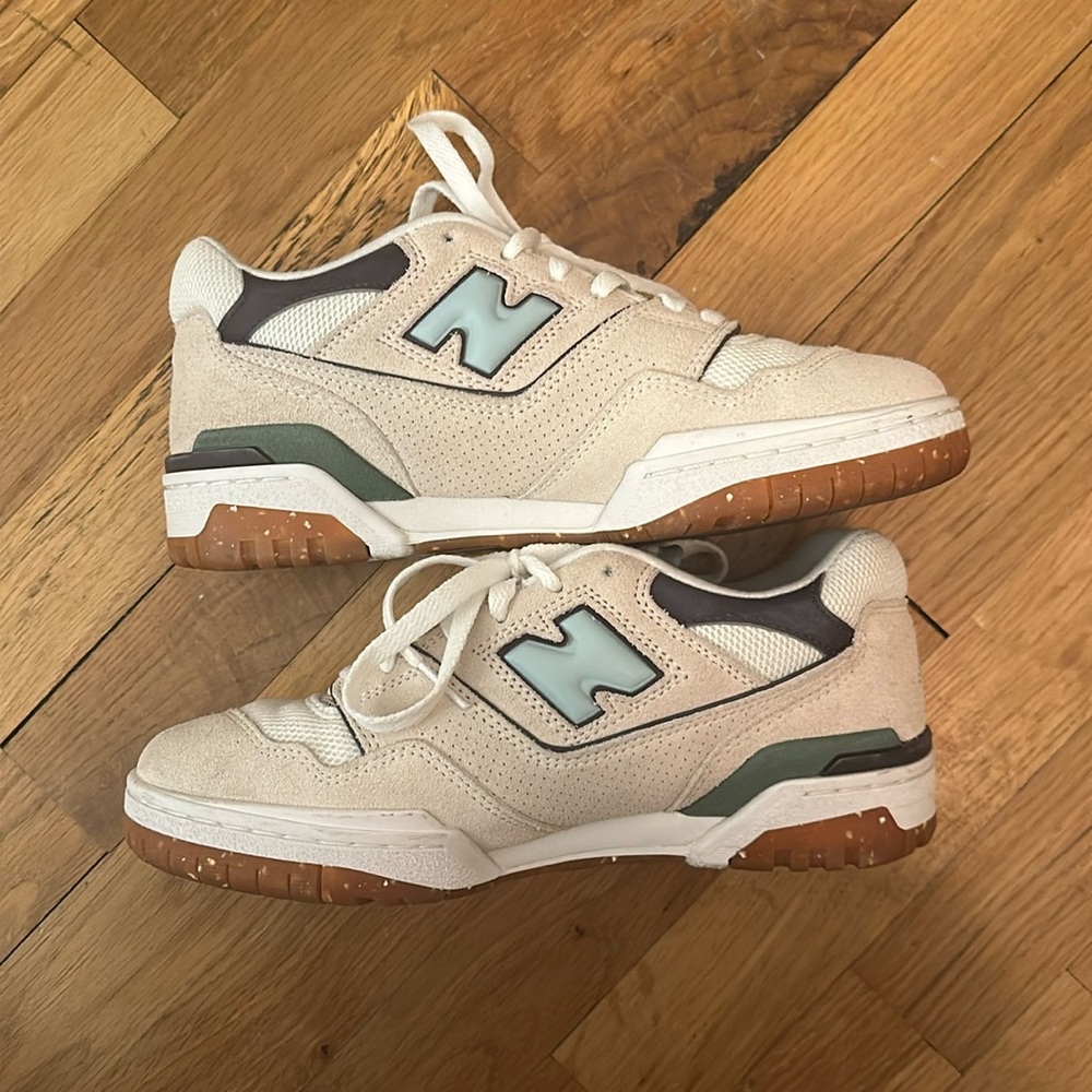 NEW BALANCE 550s